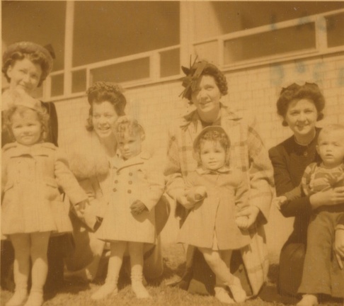 Alene Jones; Patti &amp; Denny Croxford; Cora &amp; Carole Stanard; Julie &amp; MIchael Kurtz in front of Great Falls chapel in 1941