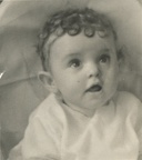 Carole Lee baby closeup with so many curls 1941