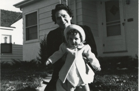 Carole Lee fall 1941 with Cora on front walk 2
