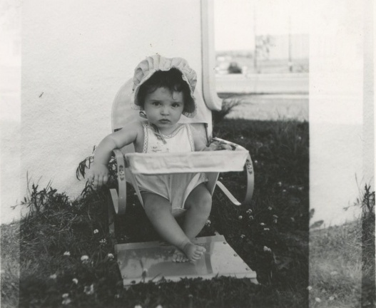 Carole Lee outside in baby chair 1941 1