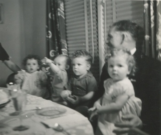 Carole Lee turns 2 1942  Carole, ?, Tommy D. and ?