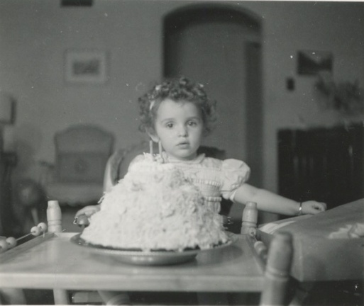 Carole Lee turns 2 1942 2