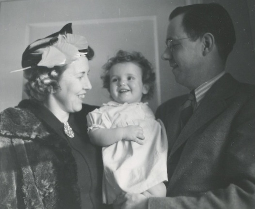 Laura and Edgar Henderson with CArole Lee Stanard 1941 or 1942