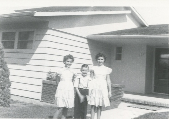 Lynn, Jim and Carole about 1950 in front of their house